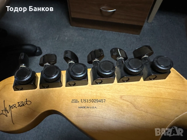 Продавам китара "Fender Jim Root Stratocaster", снимка 13 - Китари - 53541292