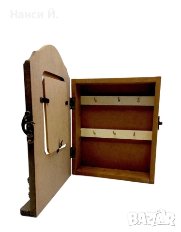 Дървена къщичка за ключове Home, снимка 2 - Органайзери - 51972047