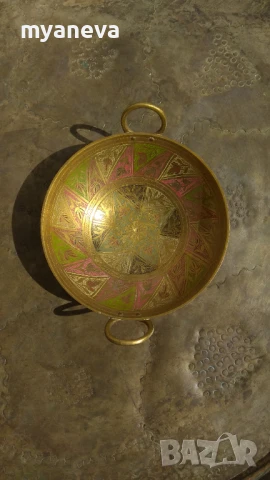 Бронзови съдове с емайл и орнаменти с птици и цветя . , снимка 7 - Антикварни и старинни предмети - 50918260