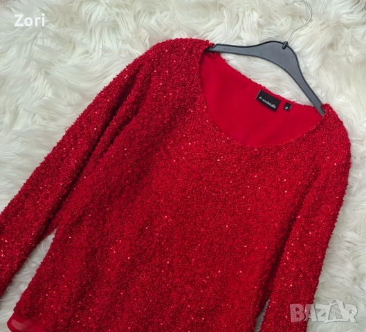 УНИКАЛНА блуза от червено букле, цялата в червени пайети, снимка 2 - Блузи с дълъг ръкав и пуловери - 52960574