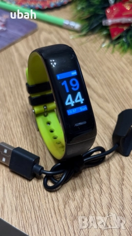 TWS слушалки, реплика на Apple AirPods + подарък смарт гривна, снимка 5 - Безжични слушалки - 52682122