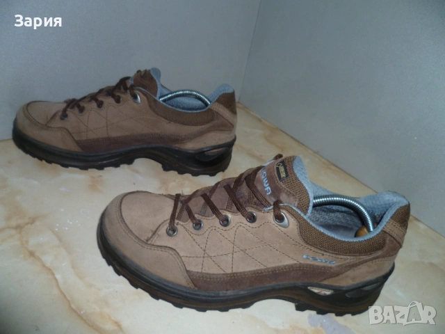 LOWA Gore-tex №39, снимка 7 - Маратонки - 53840409