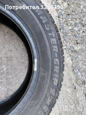 2 бр зимни гуми семперит в много добро състояние, снимка 2 - Гуми и джанти - 52817332