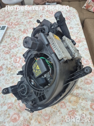 Кристален Оригинален КСЕНОНОВ ляв фар HELLA за Мерцедес Еклас W211 , снимка 6 - Части - 52667893