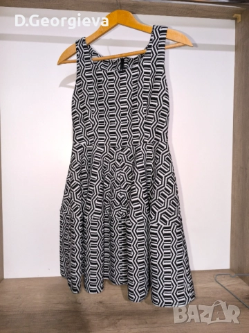 Плътна рокля за пролет/есен