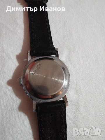 Победа - съветски механичен часовник, с ръчно навиване. , снимка 4 - Мъжки - 53388500