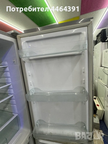 Хладилник Samsung , снимка 5 - Хладилници - 53330432