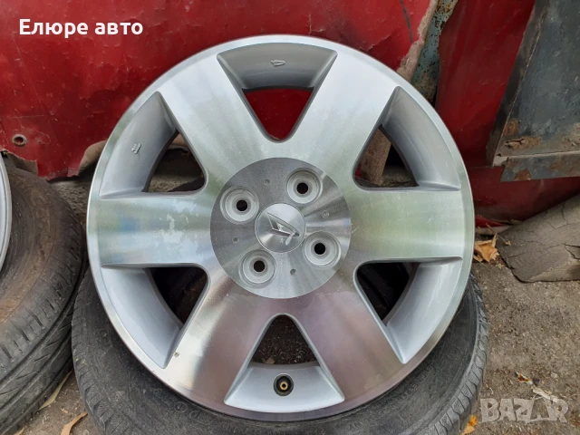 Джанти Дайхатсу 4х100х4,5J15ет45, снимка 4 - Гуми и джанти - 51055556