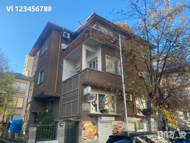 Собственик продава самостоятелен етаж за ремонт в Пловдив, Каменица 1, снимка 13 - Апартаменти - 53936648