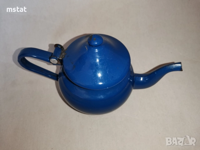 Стар малък емайлиран чайник, снимка 2 - Други ценни предмети - 52017056
