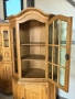 Ъглова витрина Антик , снимка 5