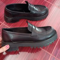 Черни дамски обувки, снимка 2 - Дамски ежедневни обувки - 45435913