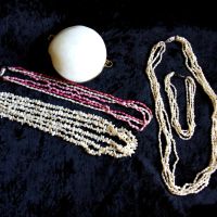 Колиета от речни перли и голяма седефена мида-кутия, снимка 5 - Бижутерийни комплекти - 45486761