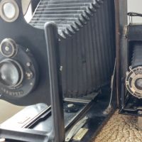 Три стари мехови фото камери-две Кодак и една огромна немска фото камера "COMPUR"фото апарат, снимка 18 - Антикварни и старинни предмети - 45560153