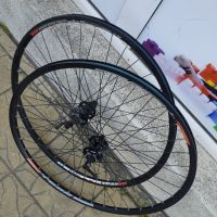 Чифт 28 цола капли за велосипед колело за диск 6 дупки Shimano deore xt , снимка 1 - Части за велосипеди - 45240686