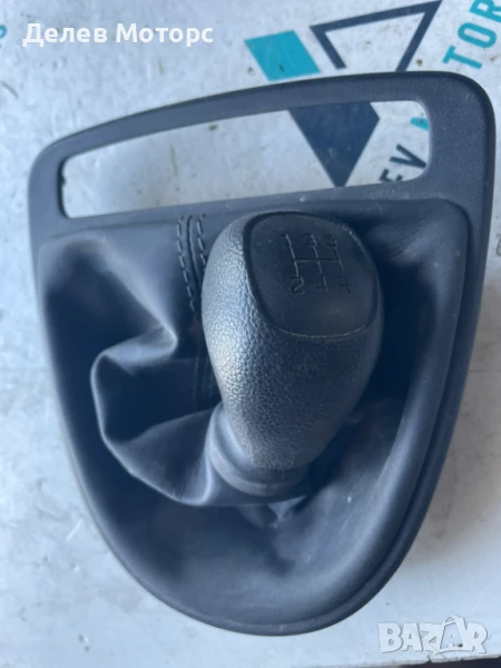 Топка скоростен лост от Hyundai I10 1.0 MPI, 67 кс., 5 ск., двигател G3LD, 3000 км., 2023г., снимка 1