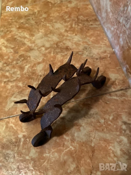 Стари ковани нашийници, снимка 1