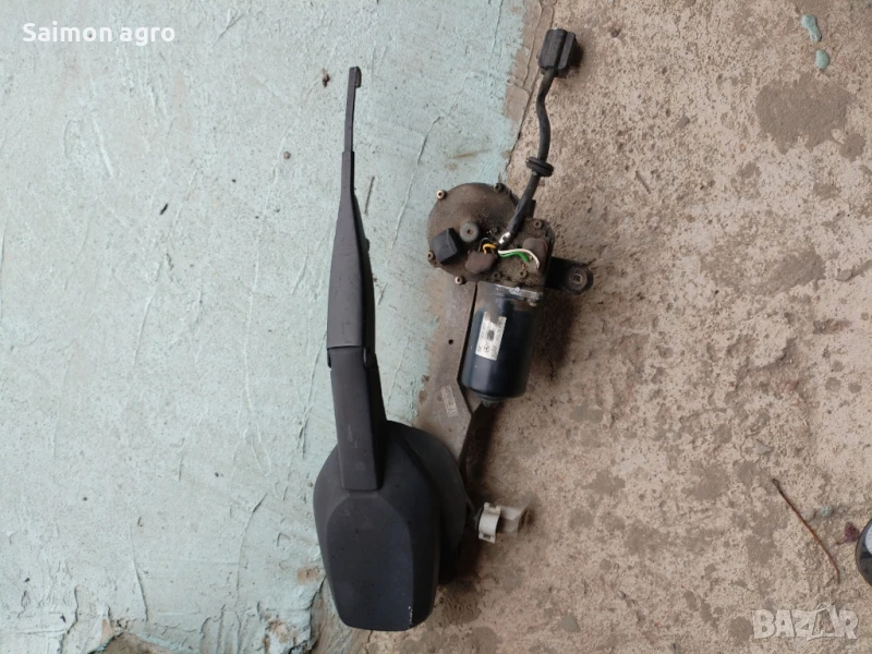 Предна чистачка за Мерцедес W202, снимка 1