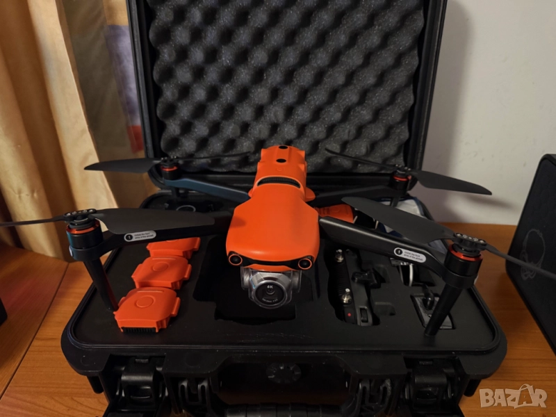 6K Дрон Autel Evo 2 Pro V1 Rugged Bundle с 5 батерии, 2 дистанционни, charging hub, бързо зарядно, снимка 1