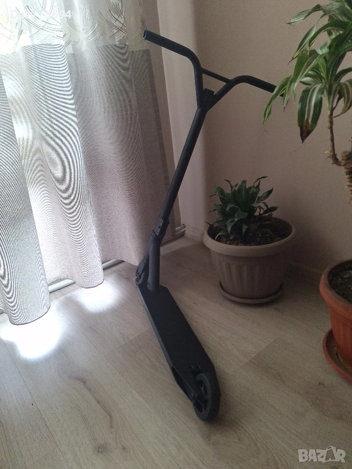 продавам тротинетка за трикове , снимка 1