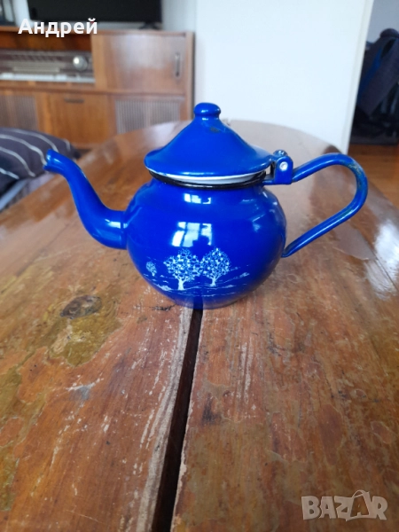 Стар емайлиран чайник #83, снимка 1