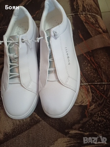 Сникърси bugatti , снимка 1