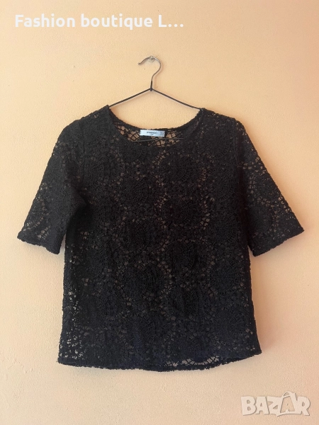 Черна дантелена блуза тип тениска S размер на марката Mango 🖤, снимка 1