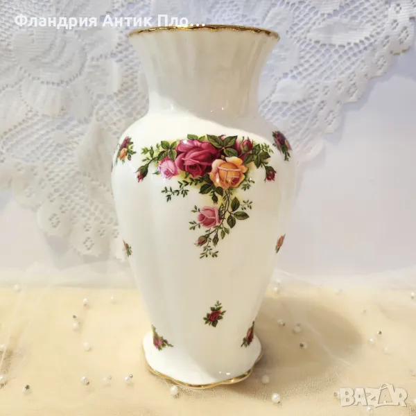 Порцеланова ваза Royal Albert – Old Country Roses, снимка 1