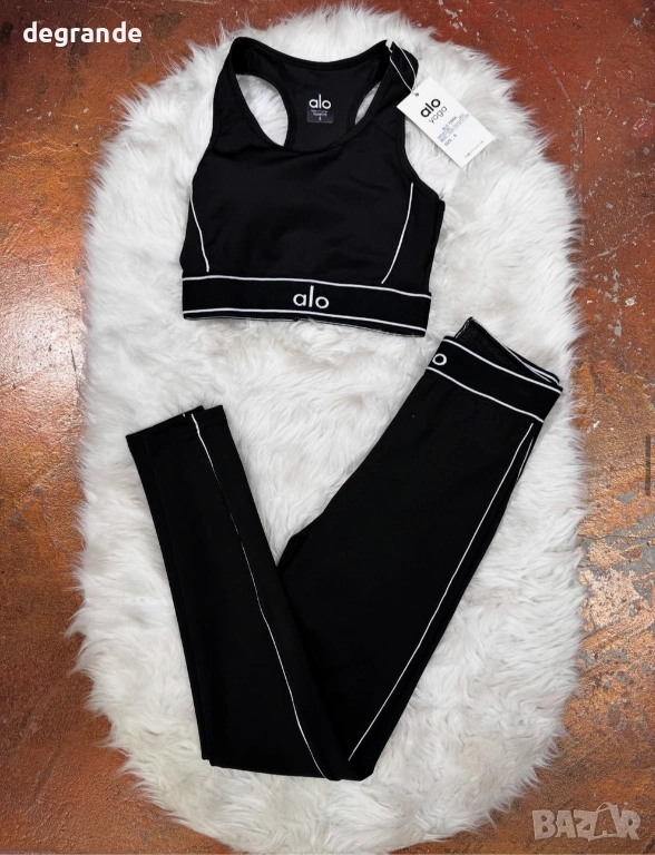 Дамски Оформящ екип Alo Yoga, снимка 1