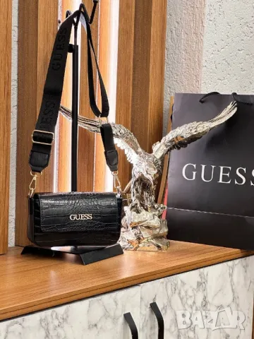 дамски чанти guess , снимка 12 - Чанти - 46939864