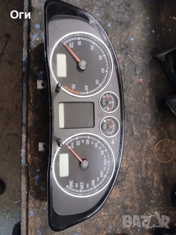 Километражно табло за Фолксваген Пасат В5.5 3B0 920 805 D