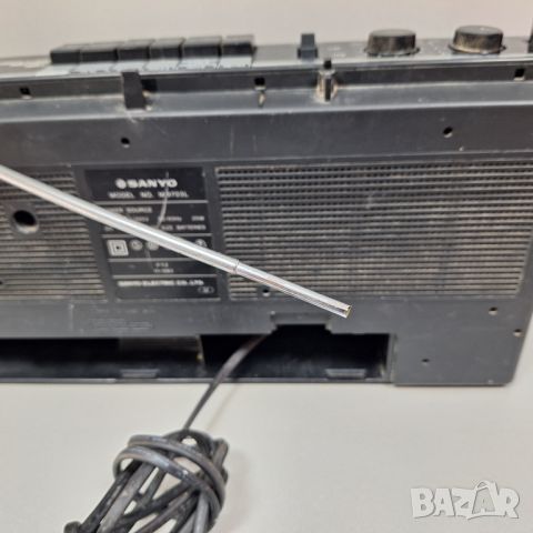 FM Радио Касетофон SANYO мод. M9703L, снимка 13 - Радиокасетофони, транзистори - 46275907