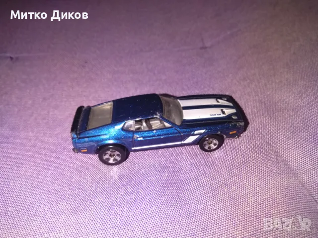 Колекционерска количка Ford Mustang Boss 351 HW Showroom 71 Hot Wheels  1:64 2013, снимка 3 - Колекции - 50165937