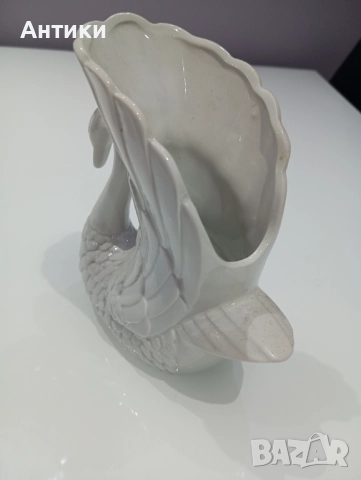 Порцеланов голям лебед стар , снимка 6 - Декорация за дома - 52553032