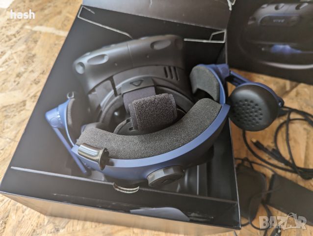 HTC Vive Pro 2 VR Headset, с дефект, снимка 9 - Друга електроника - 46054431