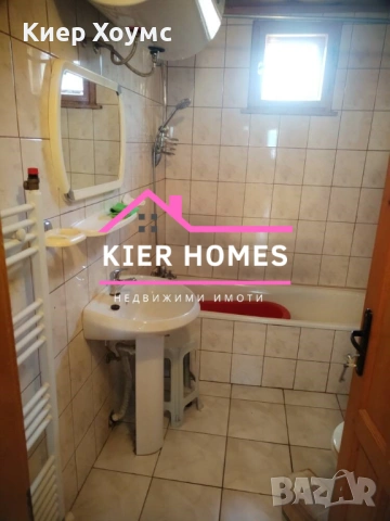 Двуетажна къща в село Конаре,обл.Стара Загора, снимка 13 - Къщи - 53985981