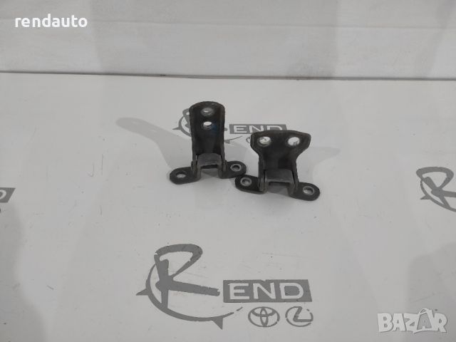 Предни десни панти за врата за Toyota MR2 1999-2007, снимка 1 - Части - 45466973