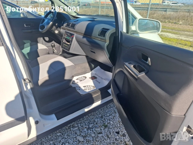 Сеат Алхамбра , снимка 13 - Автомобили и джипове - 53256602