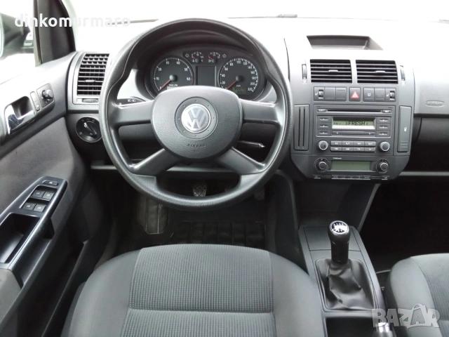 VW Polo 1.4i-75kc. , снимка 9 - Автомобили и джипове - 54195426