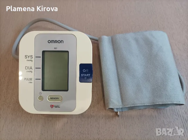 Апарат за кръвно налягане Omron M3, снимка 1 - Уреди за диагностика - 48336882