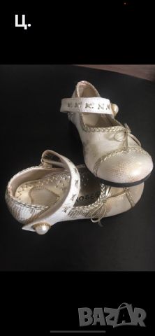 Чисто нови детски обувки , снимка 1 - Маратонки - 38081671