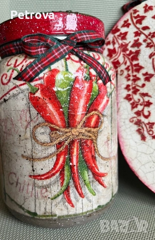 Декупаж, бамбукова дъска и пластмасов контейнер✨, снимка 4 - Други стоки за дома - 51876262