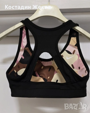 Дамско оригинално бюстие двулицево. Като ново. Nike , снимка 3 - Корсети, бюстиета, топове - 53827836