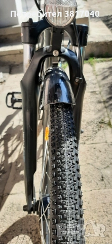 Отличен дамски алуминиев велосипед 28 цола, снимка 2 - Велосипеди - 53837695