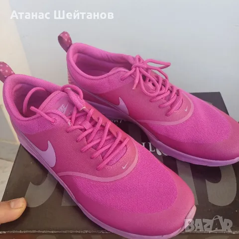 Оригинални дамски розови маратонки Nike, снимка 1 - Маратонки - 48001072