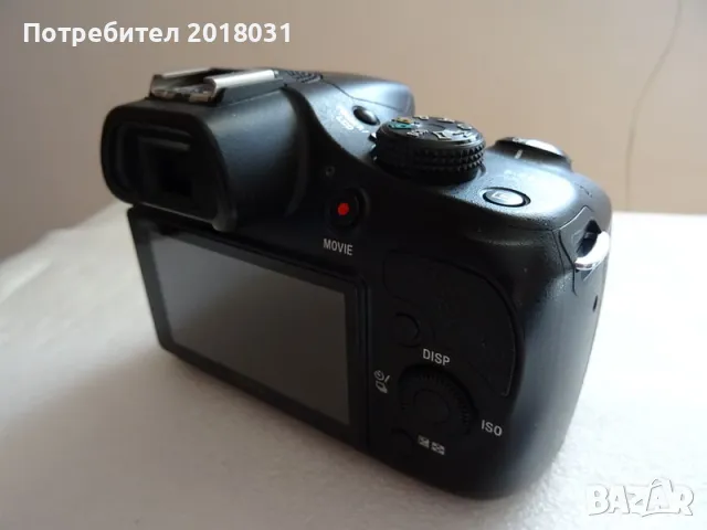 Sony a3000 - тяло (20 MP, безогледален, Sony E mount), снимка 2 - Фотоапарати - 49546242