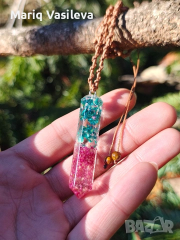 ръчно изработени макраме колиета с UV смола, снимка 9 - Колиета, медальони, синджири - 53107780