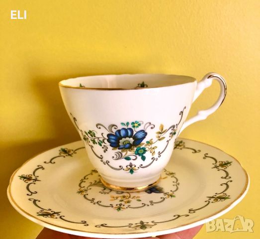 Argyle Английски Костен Порцелан В синьо Сет за чай/кафе Нежни цветя, снимка 11 - Чаши - 45381147