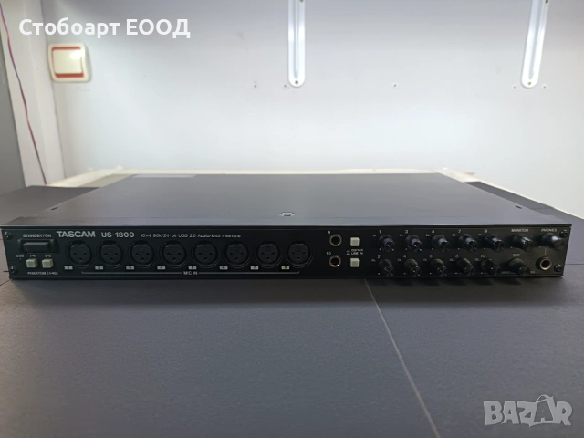 Студийна аудио карта TASCAM US-1800 с фантомно захранване