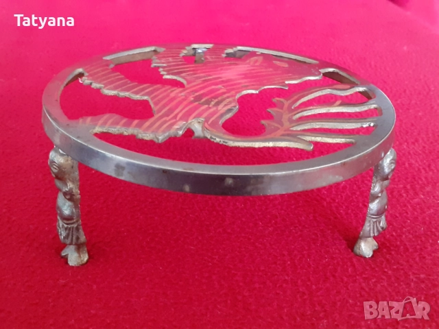 Винтидж кръгла месингова подложка, снимка 2 - Други ценни предмети - 52606183